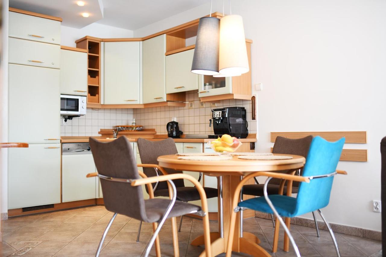 Apartament Porto Z Rowerami Gratis Kolobrzeg Exterior photo